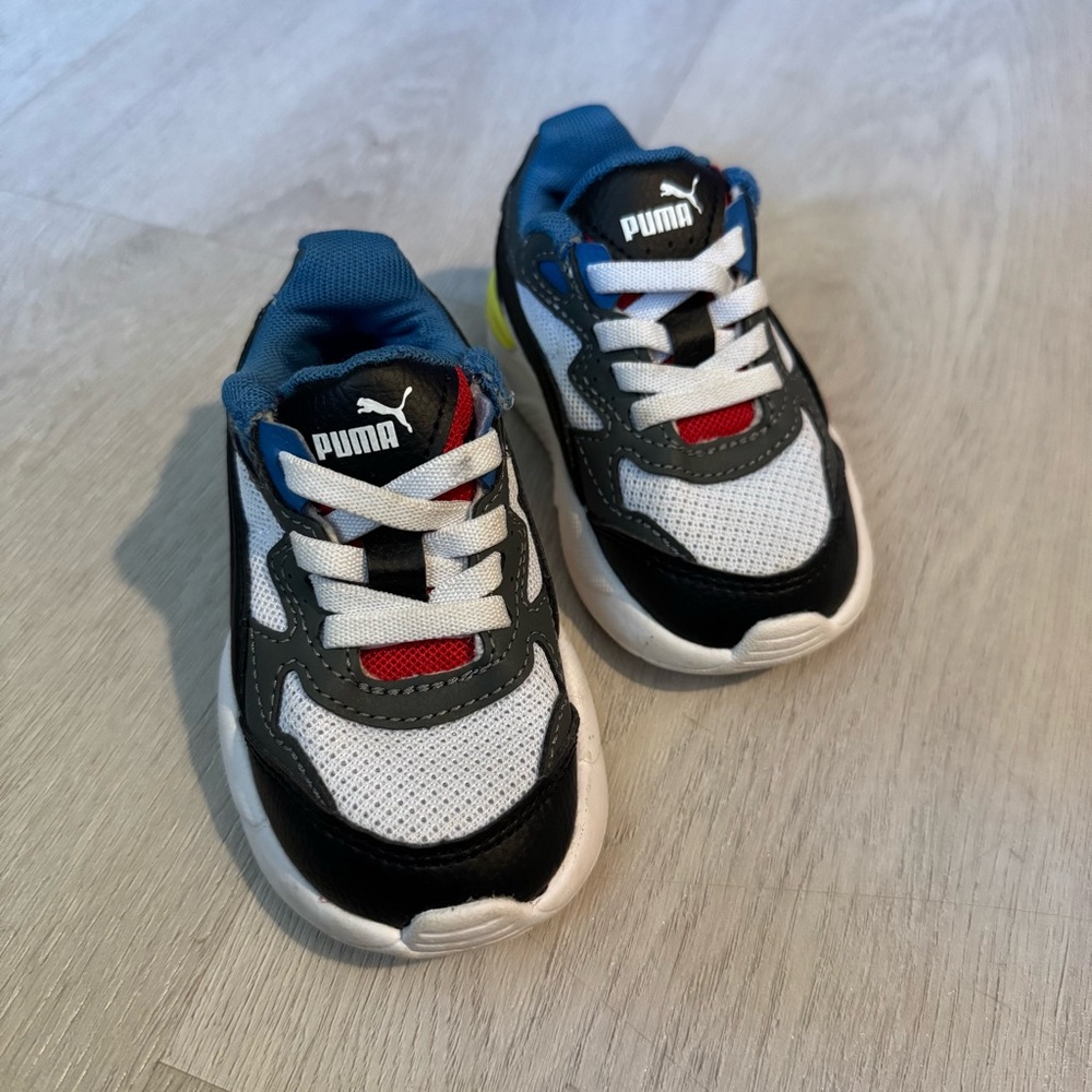 Puma Kids Sneakers - Black, White, and Blue